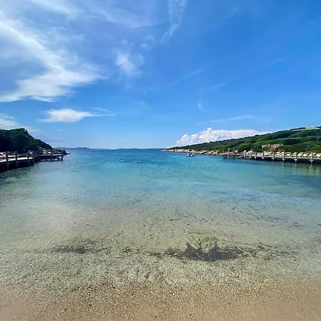 Sara - - 2 Private Beaches&garden *