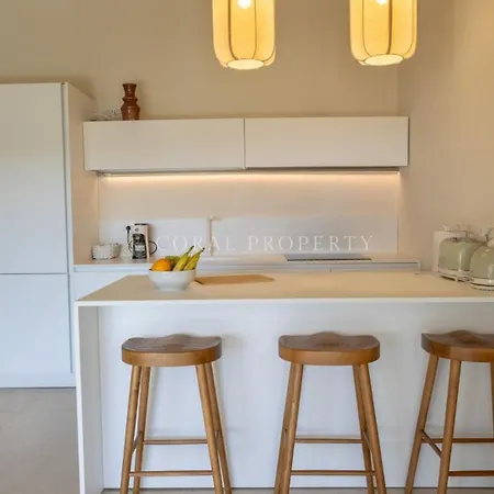 Apartment Sara - - 2 Private Beaches & Garden - By Coral Porto Cervo