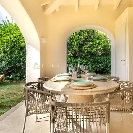 Apartment Sara - - 2 Private Beaches & Garden Porto Cervo