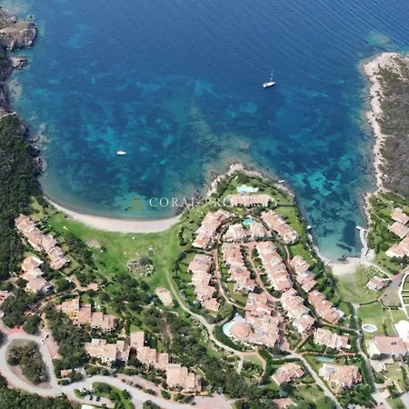 Apartment Sara - - 2 Private Beaches & Garden Porto Cervo