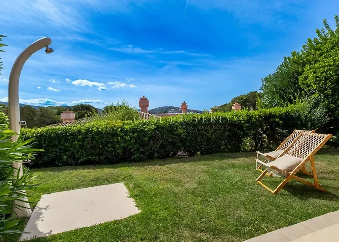 Apartment Sara - - 2 Private Beaches & Garden *